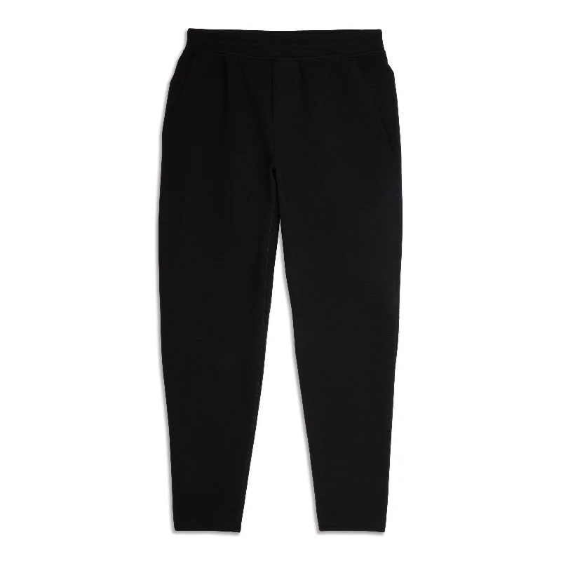 Textured Spacer Classic-Tapered Pant - Resale